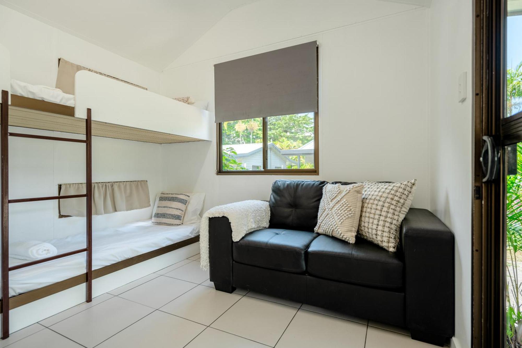 Tasman Holiday Parks - Cairns Cool Waters 外观 照片