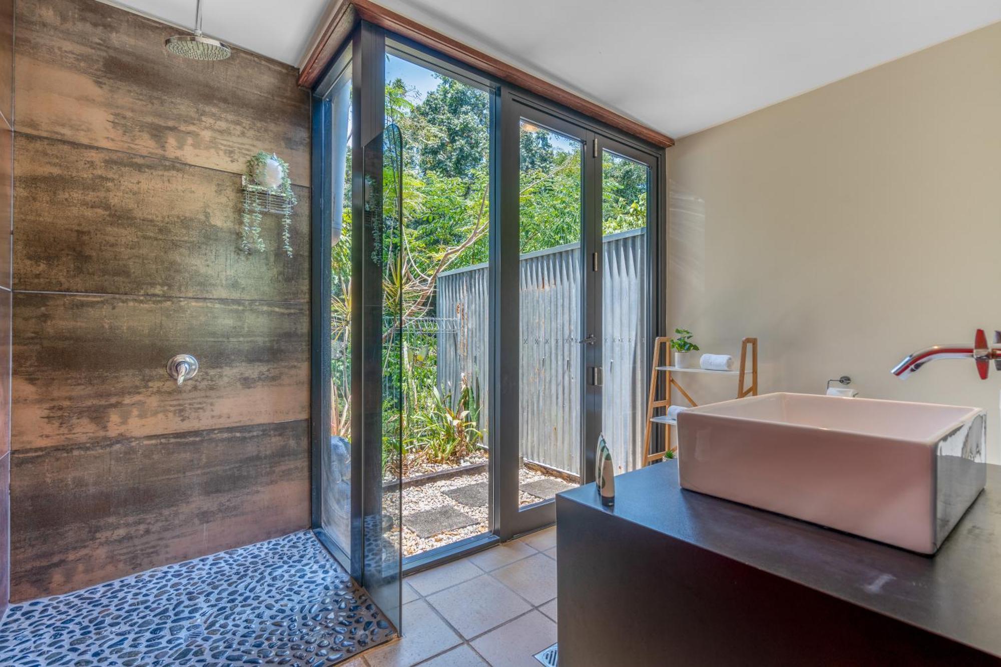 Tasman Holiday Parks - Cairns Cool Waters 外观 照片